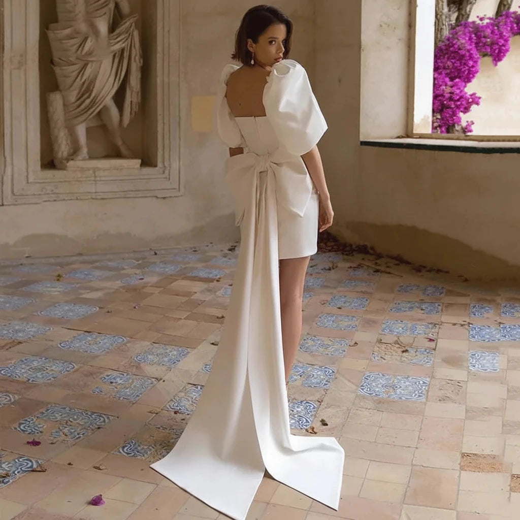 frivole-Robe Courte de Mariée Satinée à Grand Nœud
