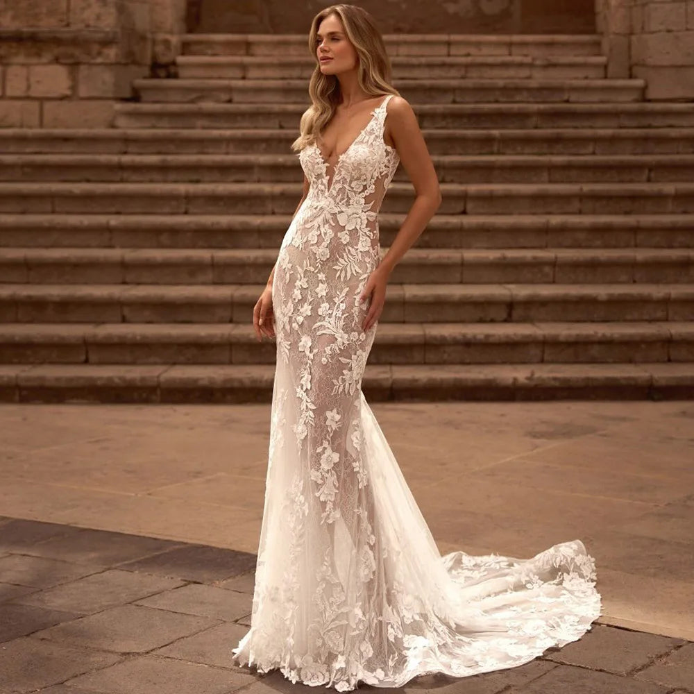 Amélia – Robe de mariée sirène en tulle brodé à traîne