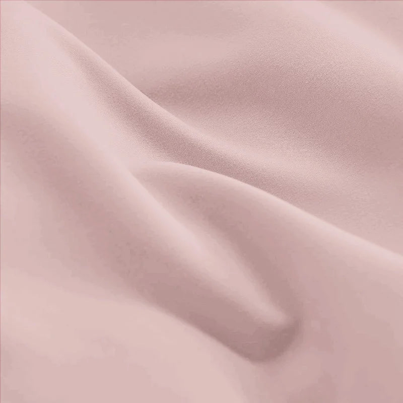 kori-Robe Élégance Royale à Fente en Dentelle