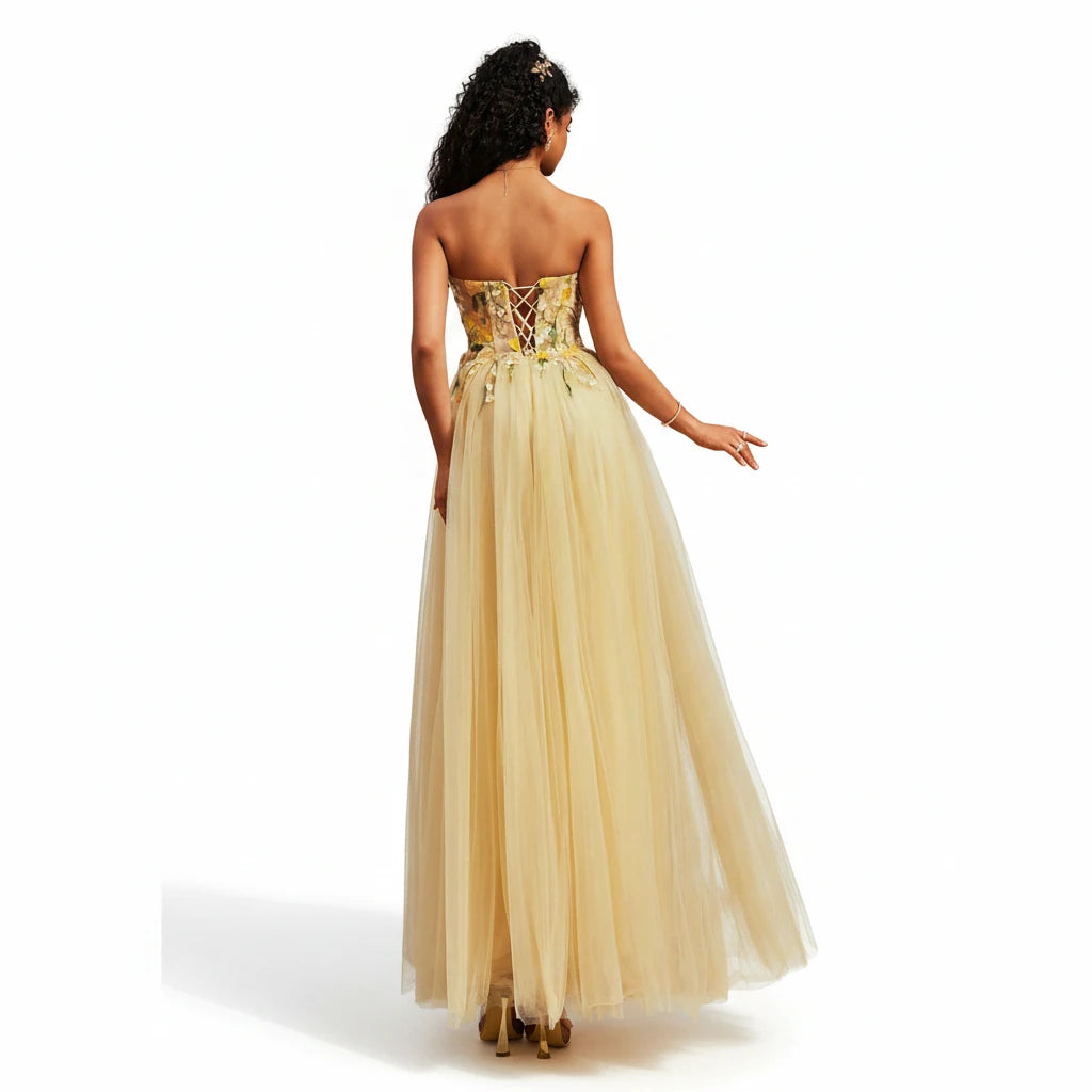 Lucy – Robe Princesse Dorée Féerie Royale