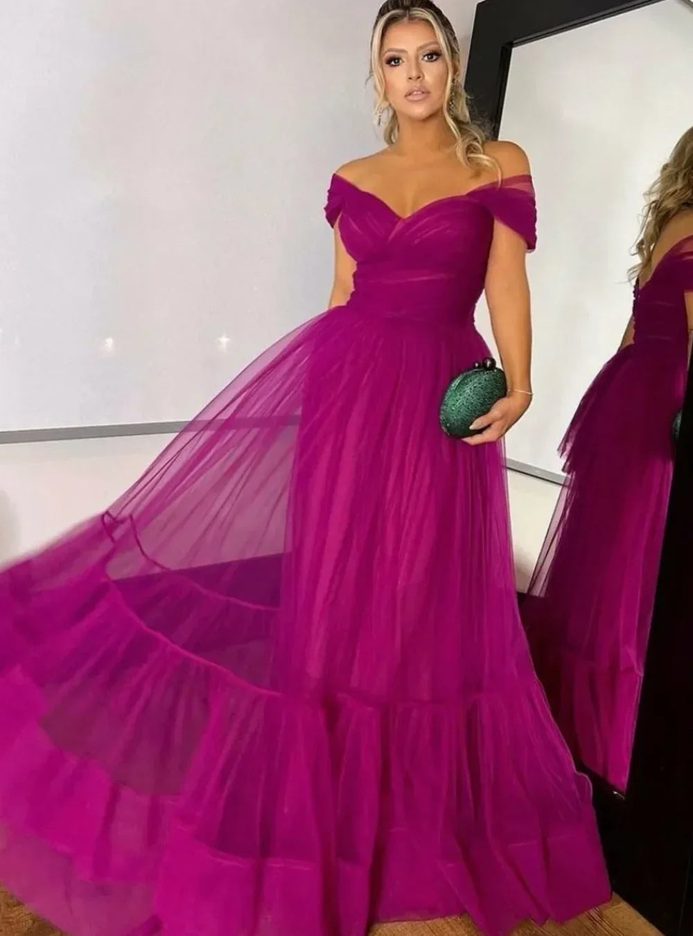 Rubi-Robe de Soirée Princesse Fuchsia Élégance Couture