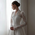 Kate-Robe de mariée princesse à col montant en dentelle et manches longues