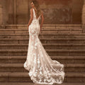 Amélia – Robe de mariée sirène en tulle brodé à traîne