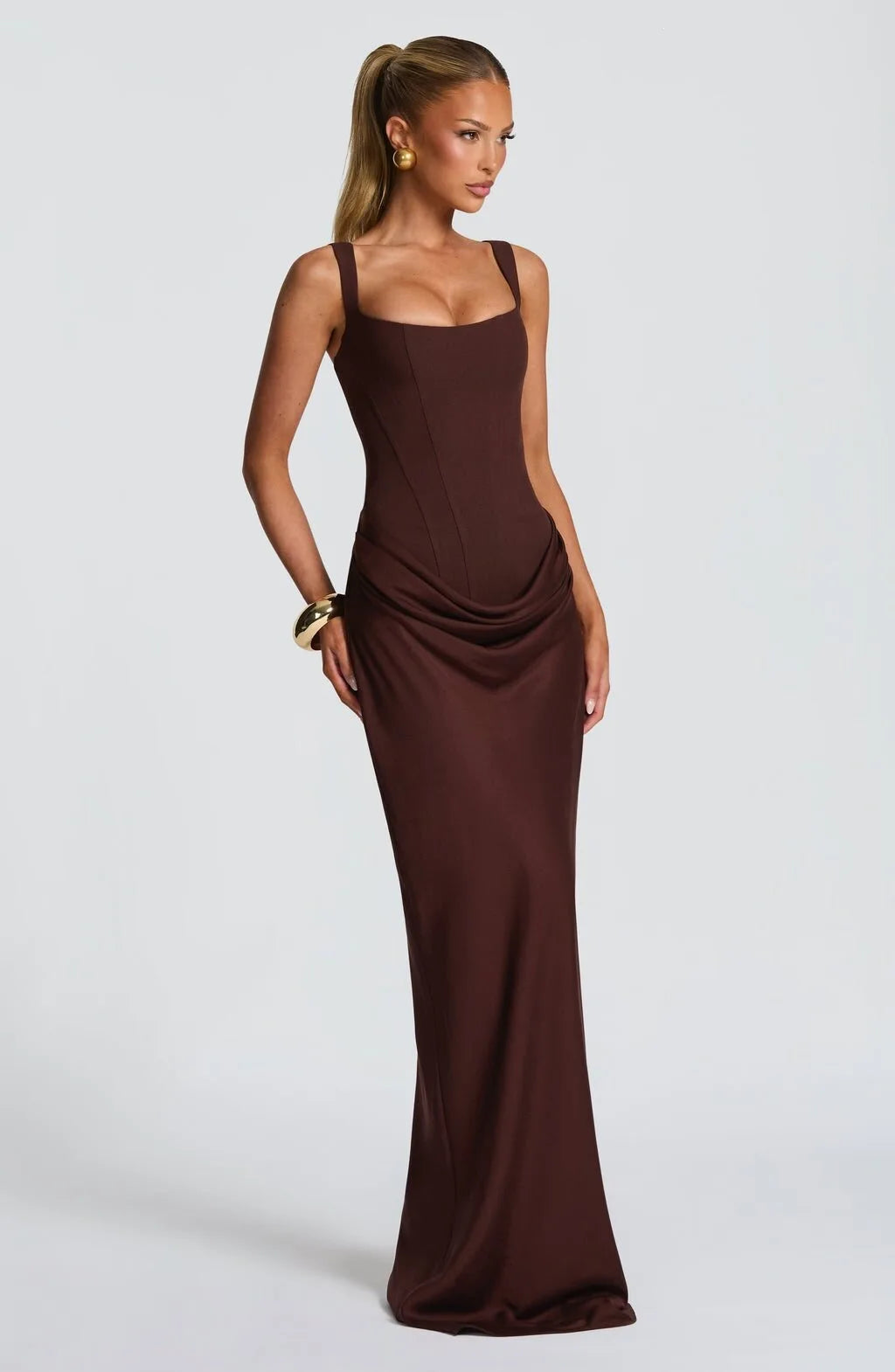 Alix-Robe Sirène Corset Col Carré Satin Élégance