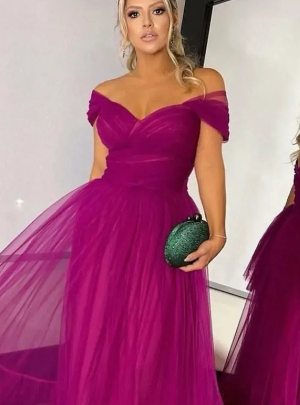 Rubi-Robe de Soirée Princesse Fuchsia Élégance Couture